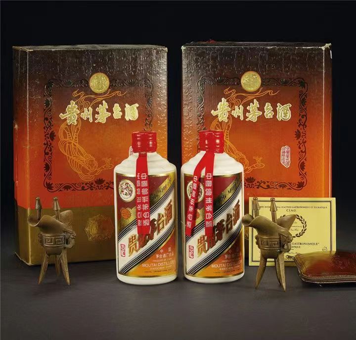 阿克塞礼盒茅台酒回收